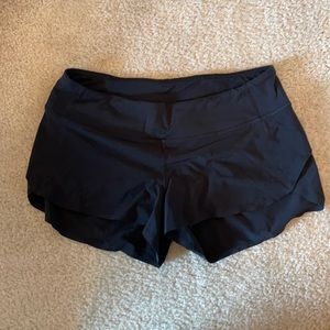 Lululemon running shorts, size 6